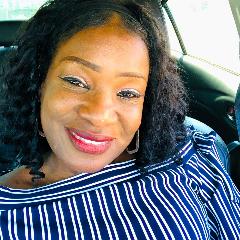 Meet your Posher, Vanessa